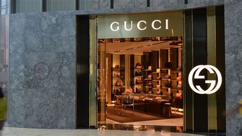 stipendio commesso gucci|Stipendi con Gucci: quanto si guadagna .